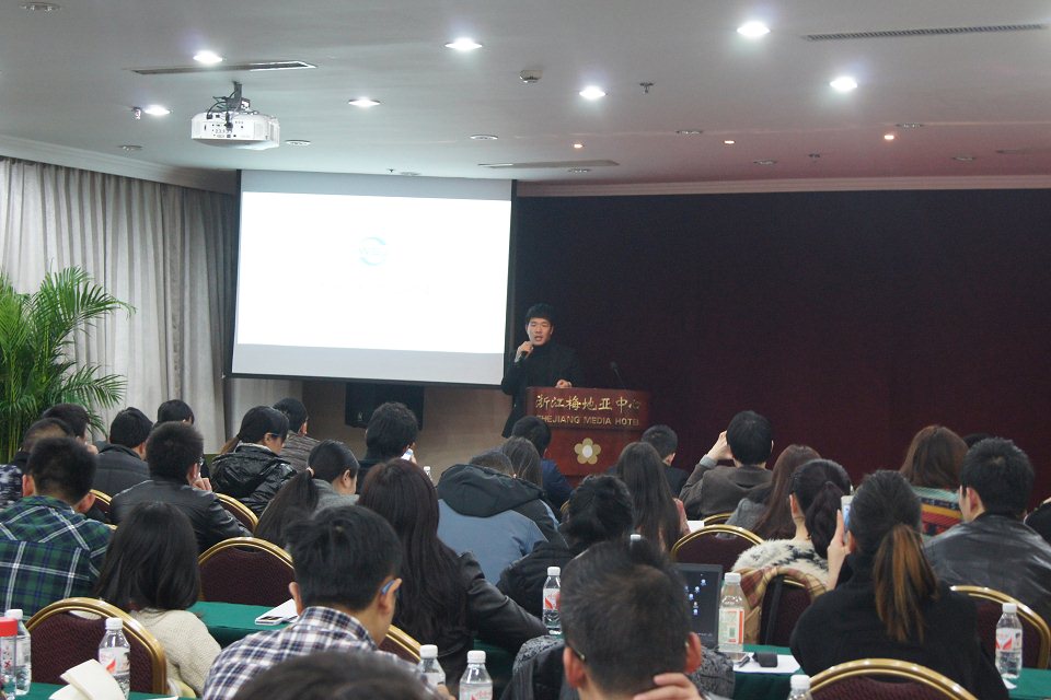 ΢�ź����Ŷӳ�¶������������������7