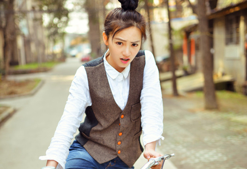 �ƲӲ�QQ�ռ��ز�_���Ů��ƲӲ�������Ƭ