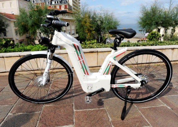 ȫ���׿��������綯���г����� ֻ�ų�����ˮ