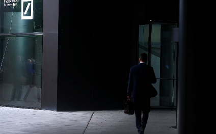 ���й�������Ա��������ְ