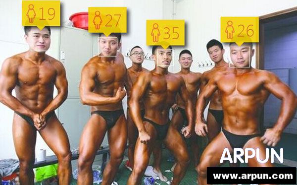 HowOldRobot�ò�����ô��΢��How Old Robot��ô��