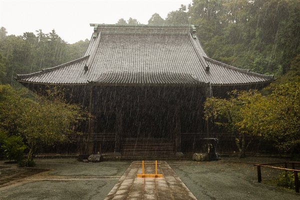 iPhone 7���⿨���ջ���PK�Ա��ֻ��ɵ���Ԫ�����iPhone 7/�⿨���ջ���PK