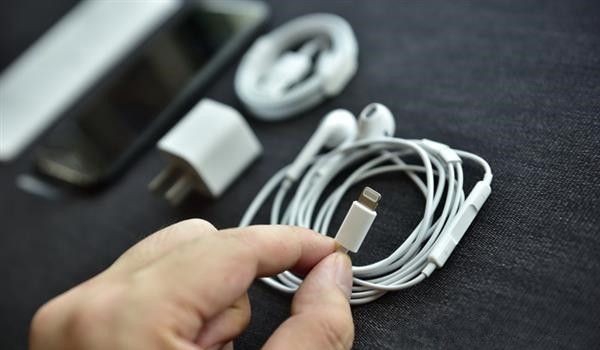 iPhone 7�����ʲôiPhone 7�����ʲô ��AirPods������iPhone7����嵥