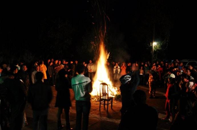 �������۰µϺ����ܳ��������ѻύ��΢��Ⱥ