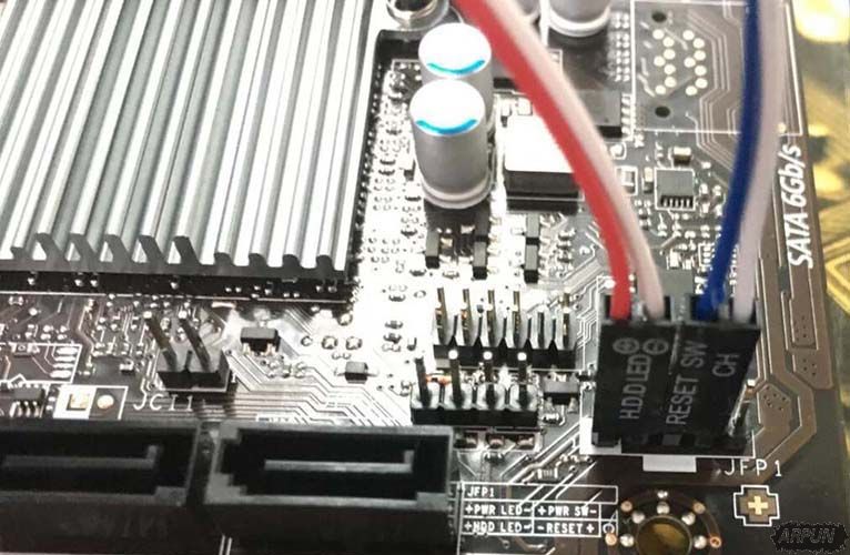 ΢��H110M PRO VD������俪�����߽ӷ��̳�