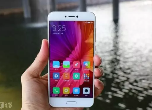 ����Note 4X�µ��ڲⰲ׿7.0��С��5c��Ȼ������׿7.1.2