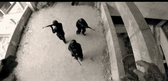 ��VR����ʵ������vrҲ�ܸ��ܱ�ɥʬ׷���Ŀ��