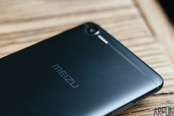 ��Ϊ��С�ס����壬�����ֻ�������˭��