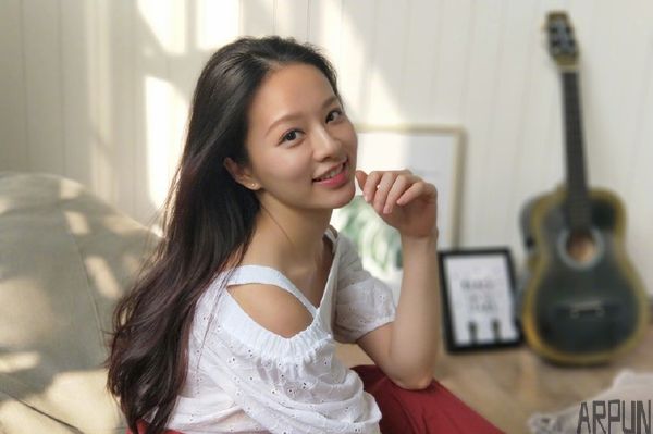 ���ո�����OPPO R11�����ڼ��ٷ���ǰ����ԤԼͨ��