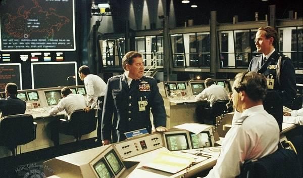 15������������������ץ���������ֱ�FBIƭ�ؼ���