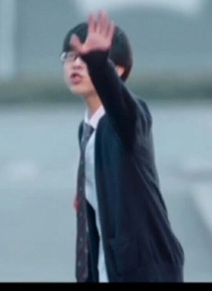 ������ҫ���ߵı�����ٴγ��� �����ײ���Ӱ��¯