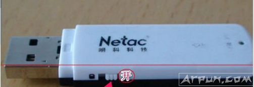 U��д����������ν����