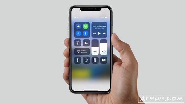 iphone 8缺陷意外重启、屏幕锁定或者无法打开?