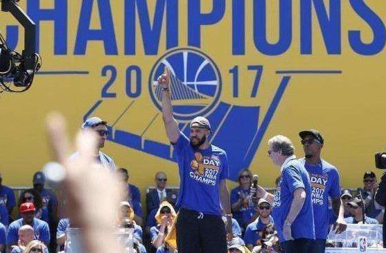 NBA2017-2018勇士15人重组大名单 完整版